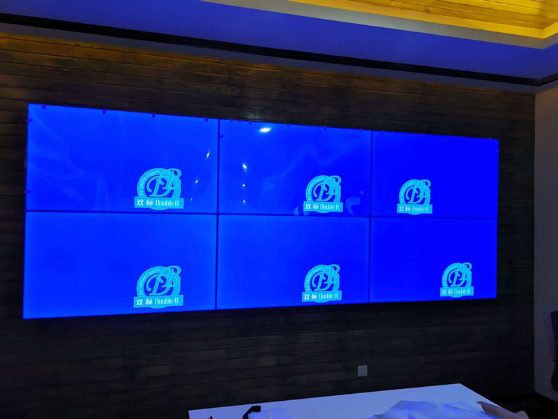 双标超窄边液晶拼接屏交付湖北卫斌生鲜企业(图2)
